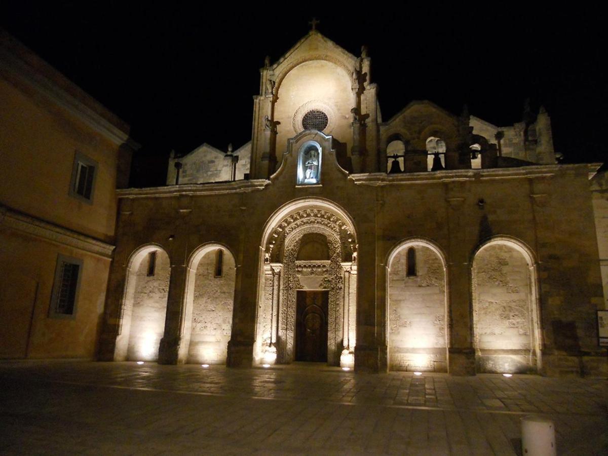 In Bocca Ai Sassi Villa Matera Exteriör bild